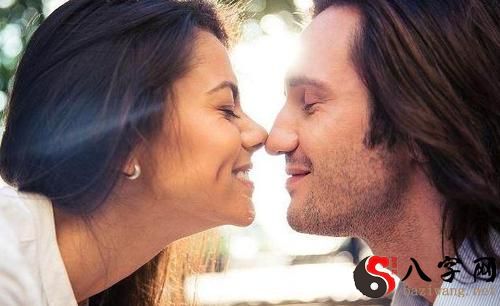 梦见和别人约会